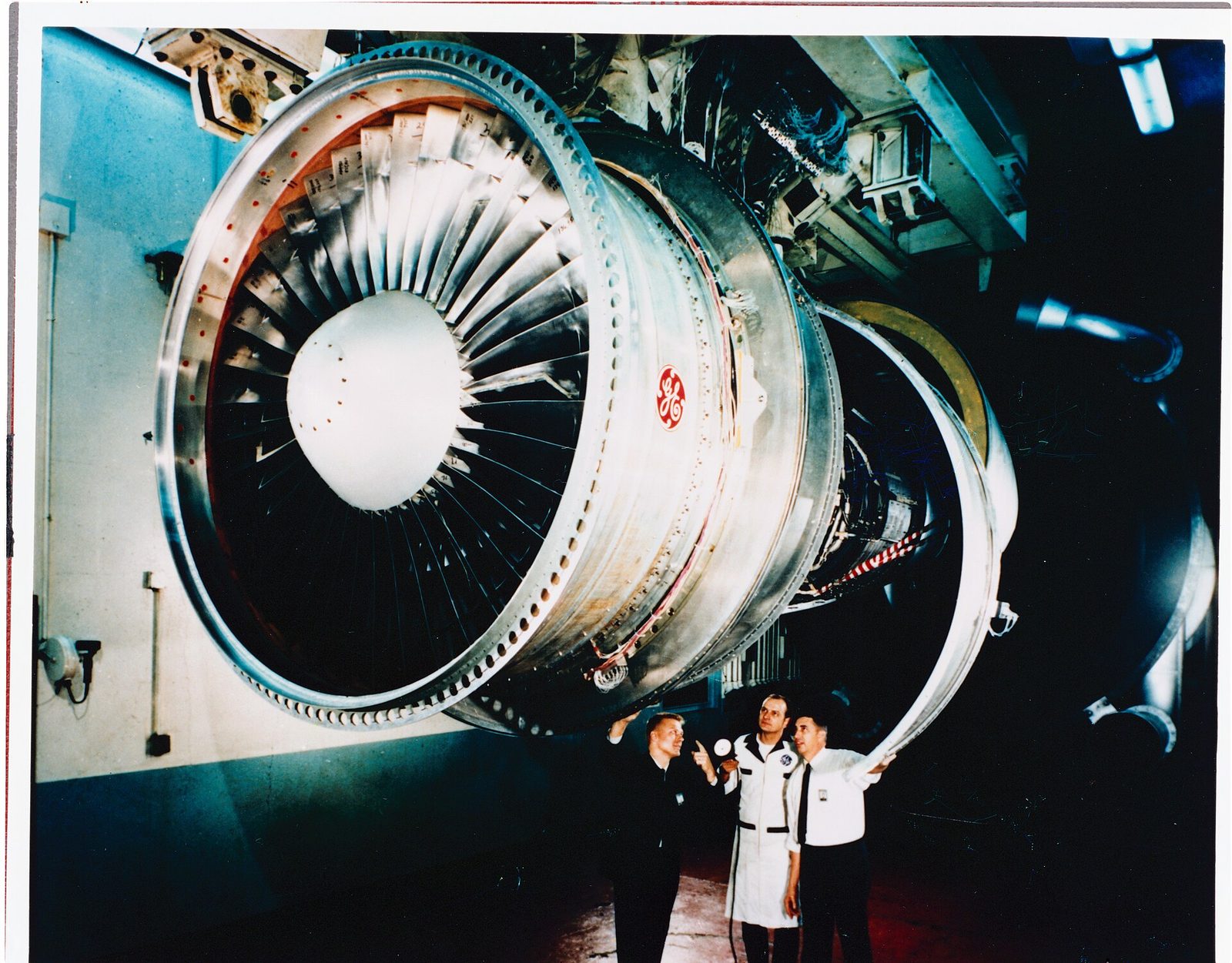 A General Electric CF6 turbofan engine mounted in a test cell